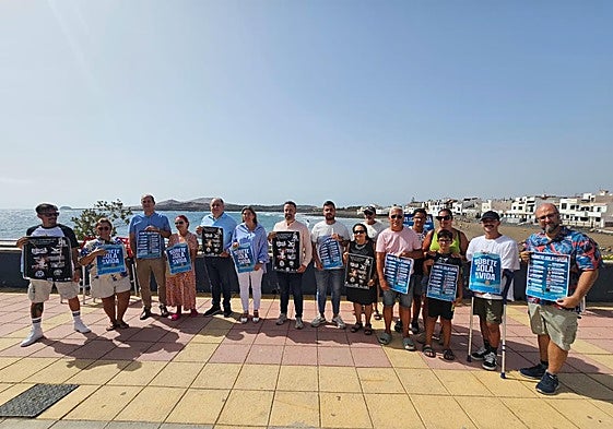 Presentación del programa de 'Súbete a la ola de la vida' en la playa de Ojos de Garza.