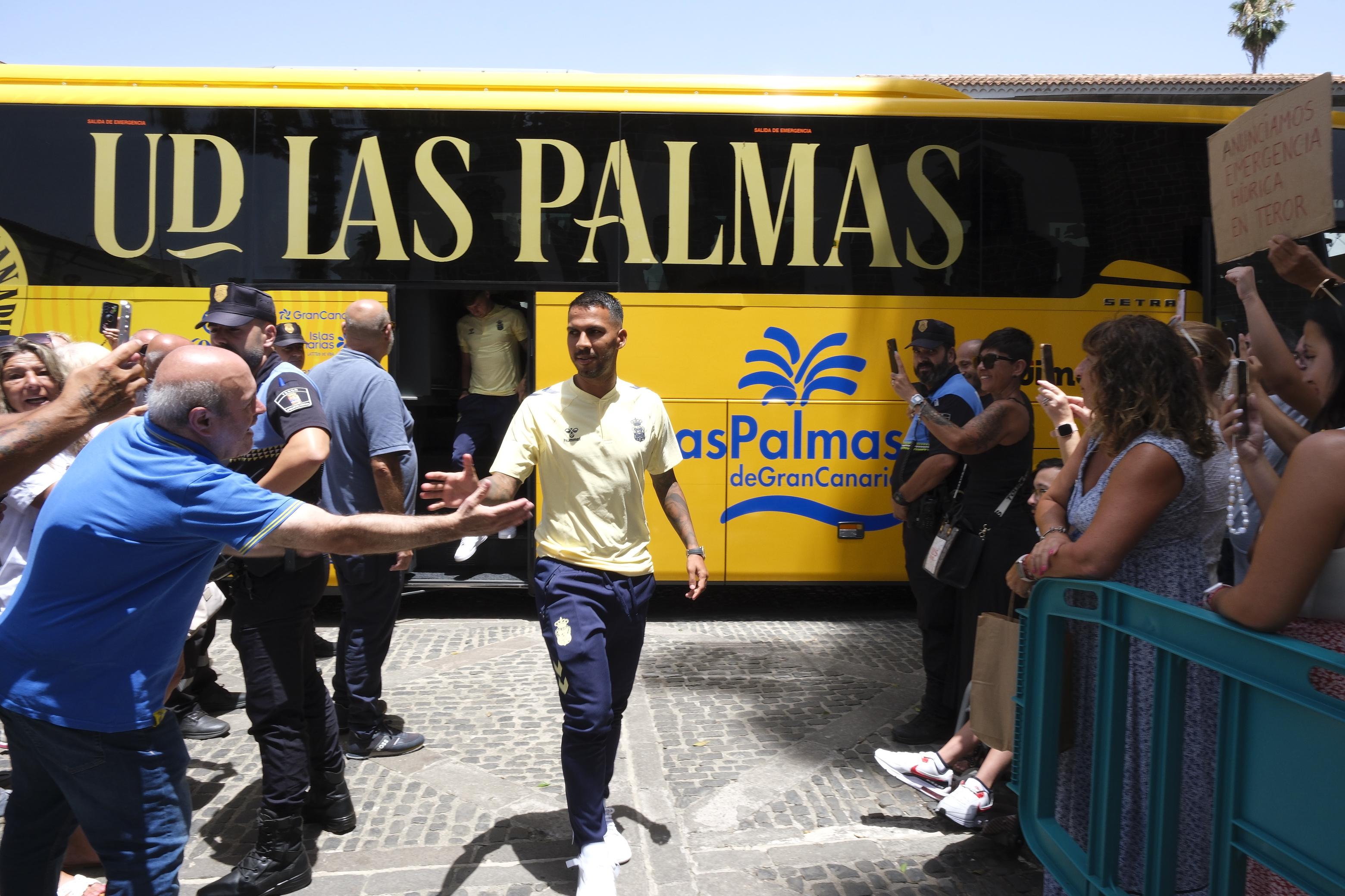 La UD visita Teror con ilusiones de Primera