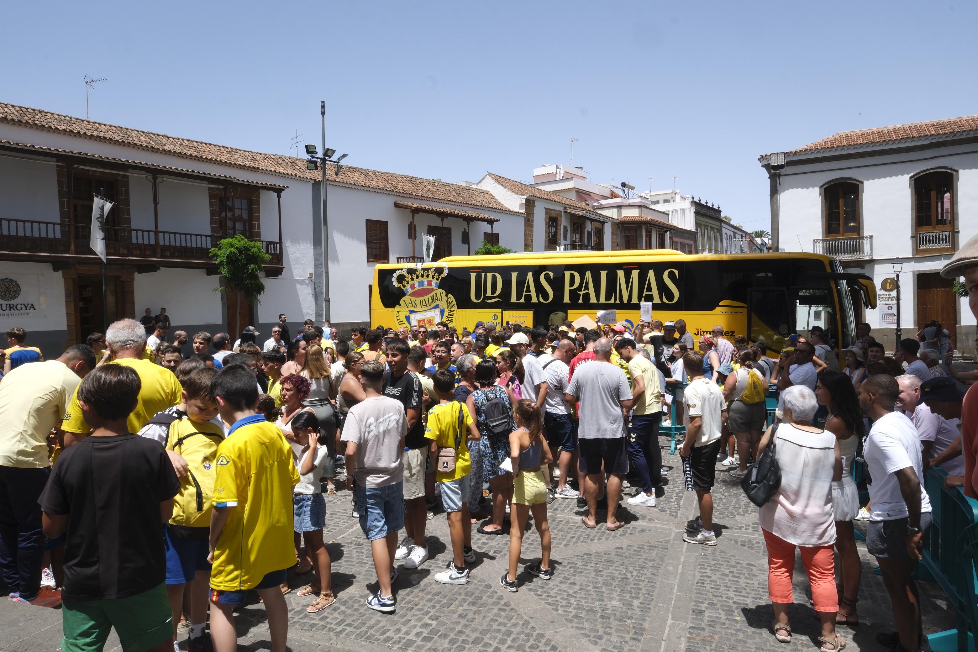 La UD visita Teror con ilusiones de Primera