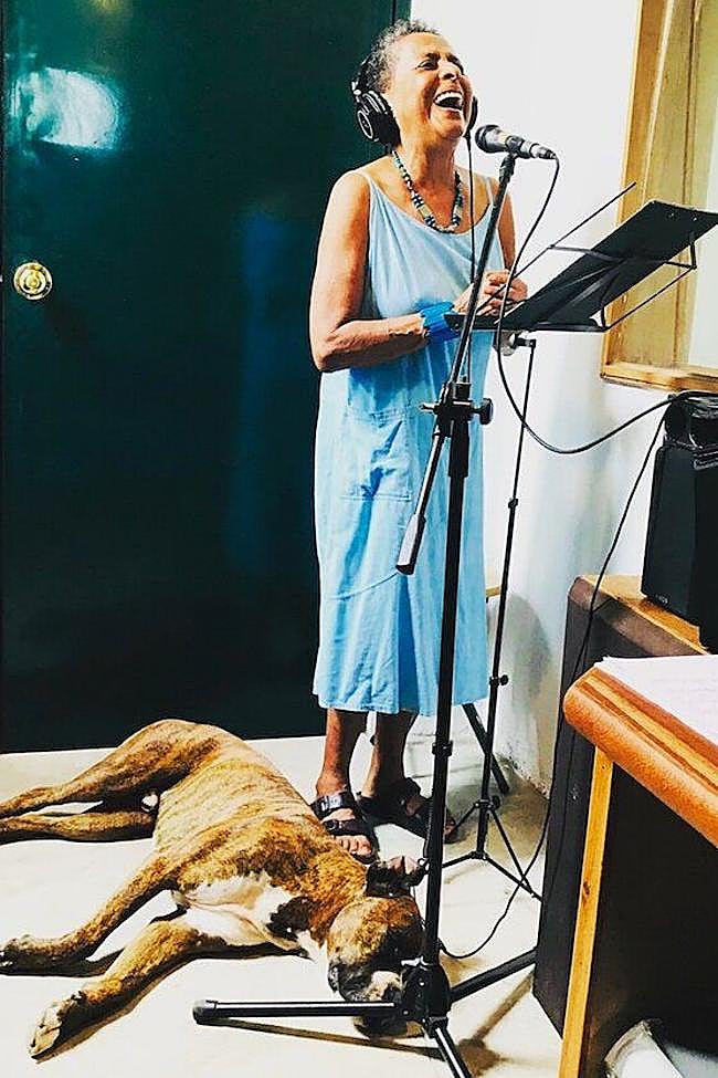Susana Baca, en su estudio de grabación.