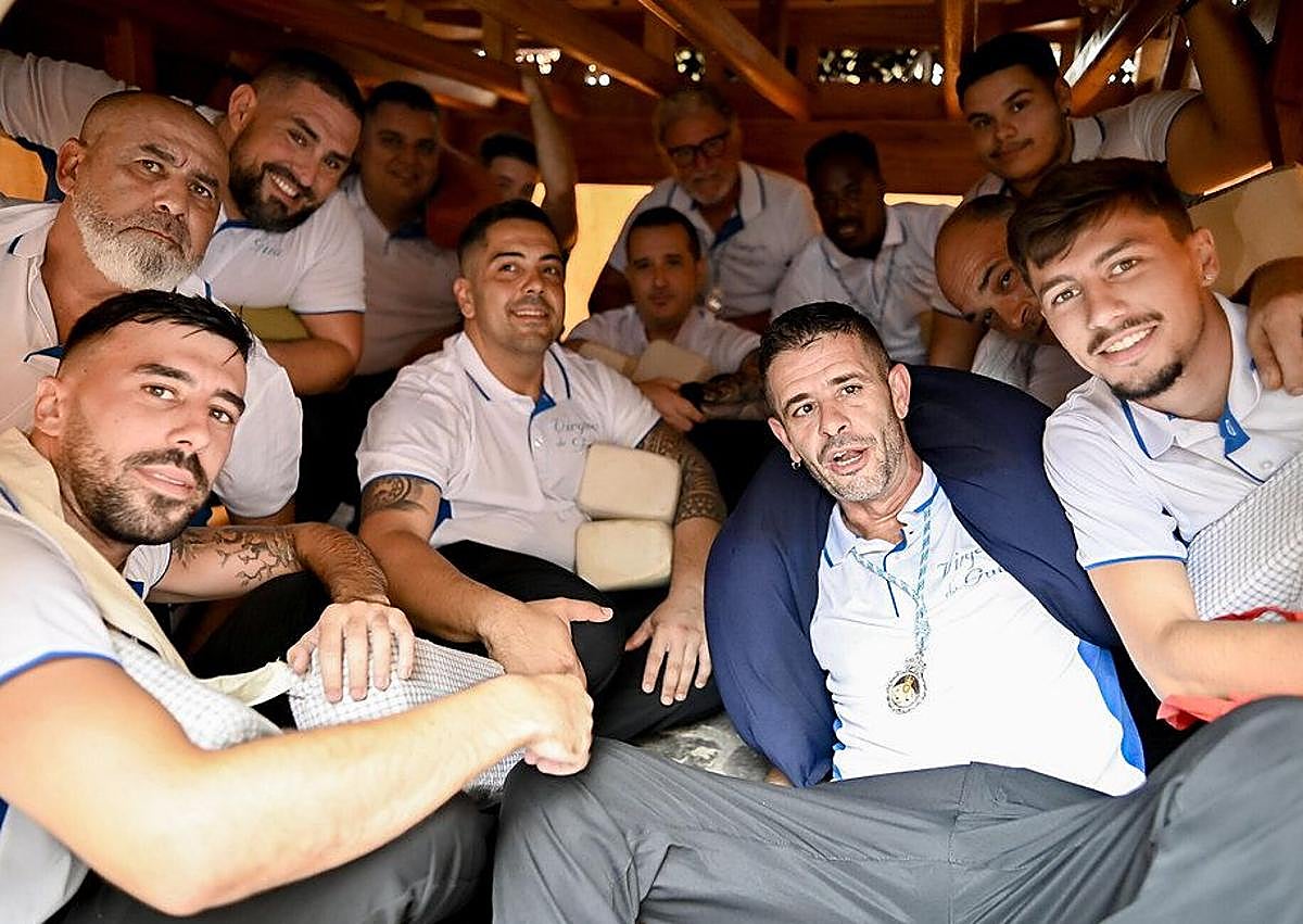 Imagen secundaria 1 - Guía se luce en el día grande de sus fiestas patronales