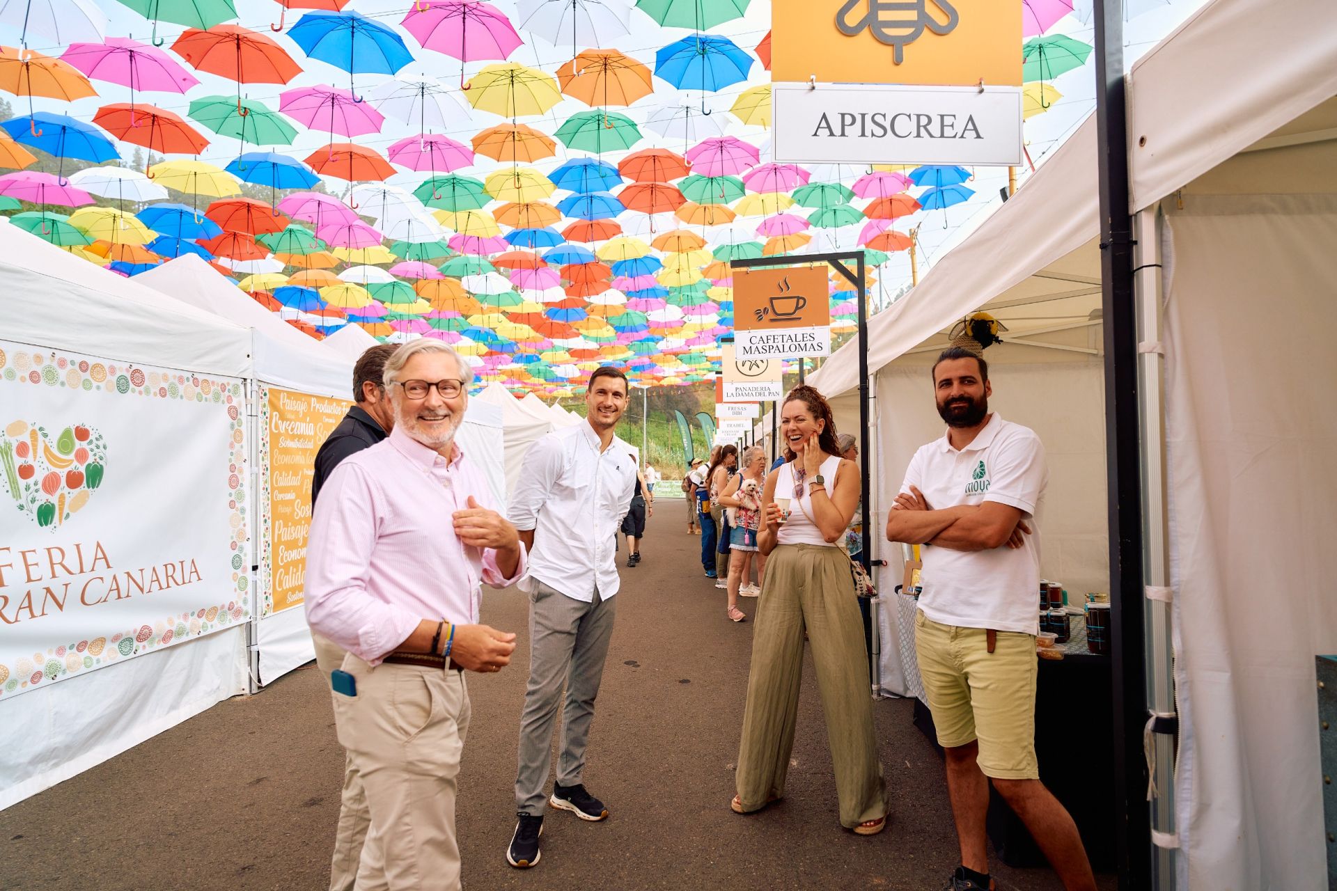 Sabor grancanario a la sombra de 2.000 paraguas
