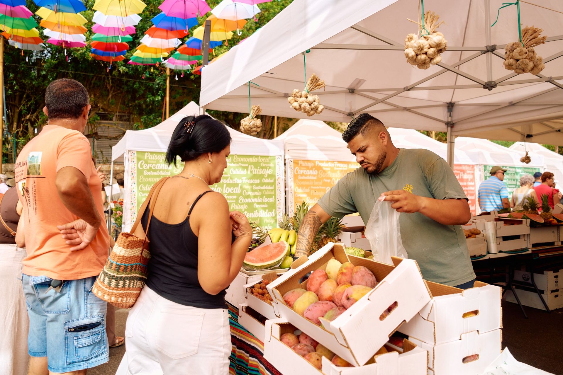 Sabor grancanario a la sombra de 2.000 paraguas