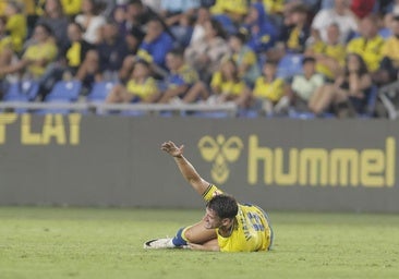 Iván Gil confirma que su lesión es seria: «Nos vemos en unas semanas»