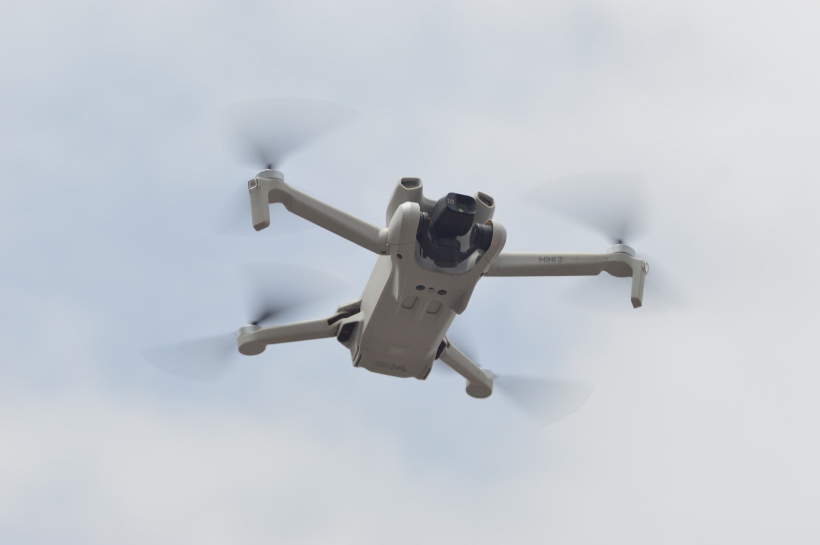 Una flota de drones para inspeccionar las infraestructuras educativas de Canarias