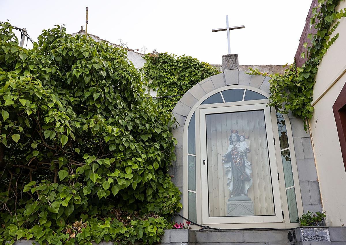 Imagen secundaria 1 - El Rincón de Tenteniguada: tierra de aparceros, guindas y tajinastes