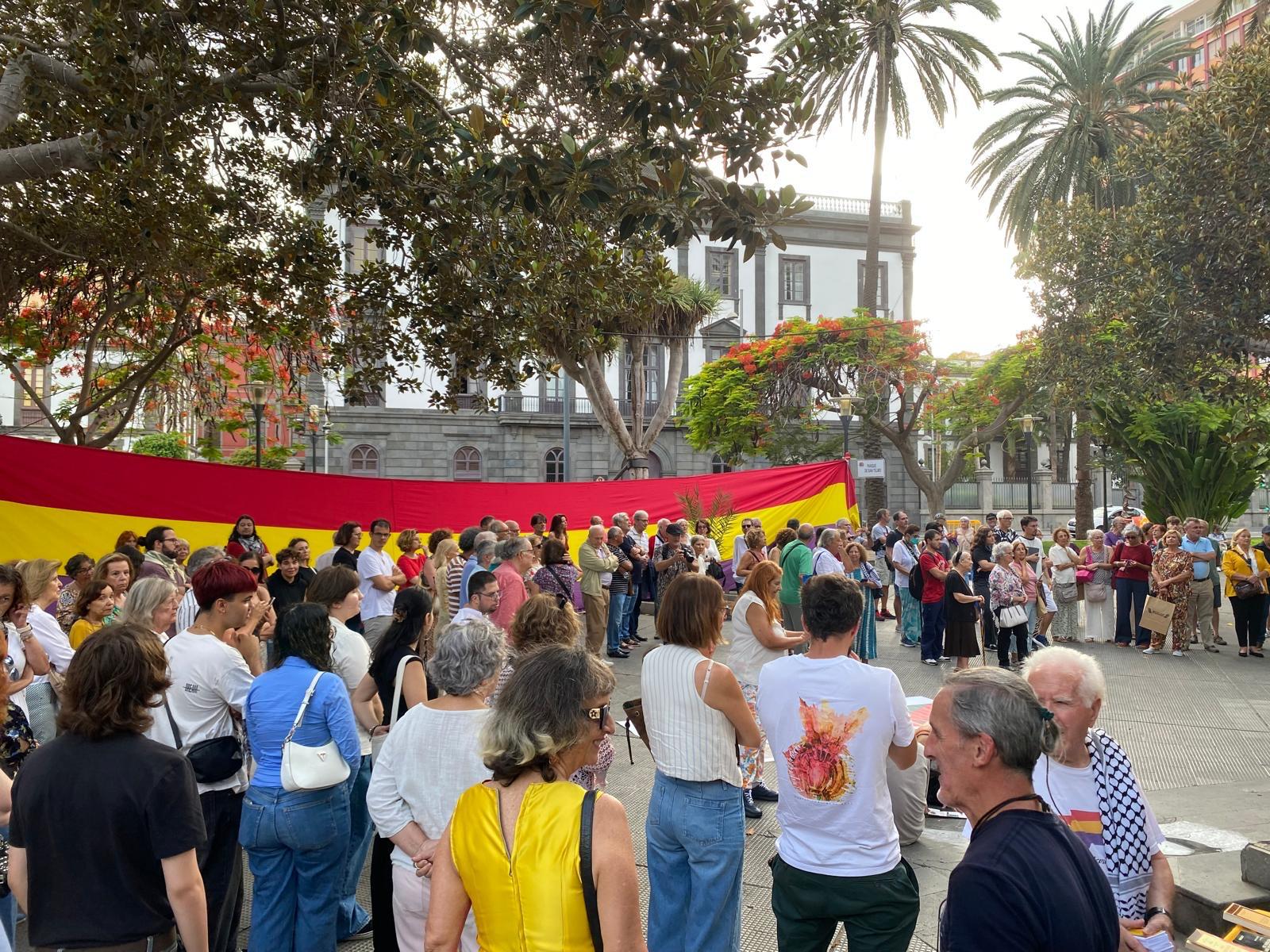 Imagen del homenaje en San Telmo este lunes 18 de agosto.