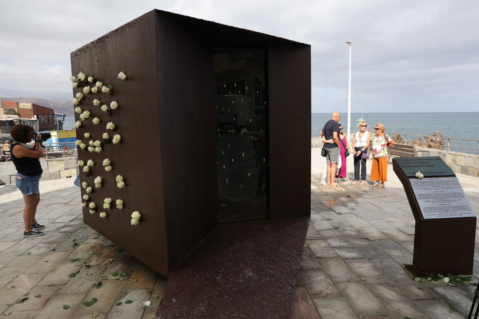 17 años de lágrimas por las víctimas del JK5022