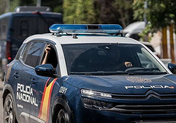 Imagen de archivo de un coche de la Policía Nacional.