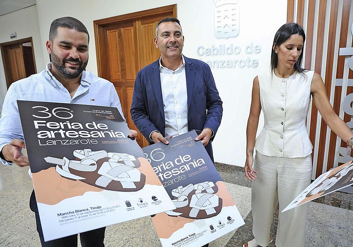 Presentación en sociedad.