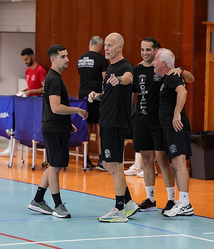 Imagen secundaria 2 - El San Roque se pone en marcha en El Batán