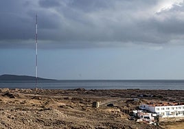 Antena anemométrica colocada en El Cabrón.