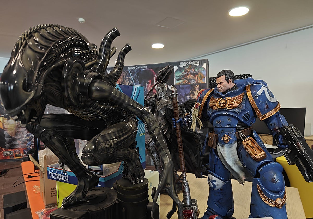 Imagen principal - Imágenes de la preparación del evento.