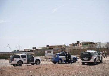 La intervención policial en Bahía de Formas culmina con más de 130 precintos