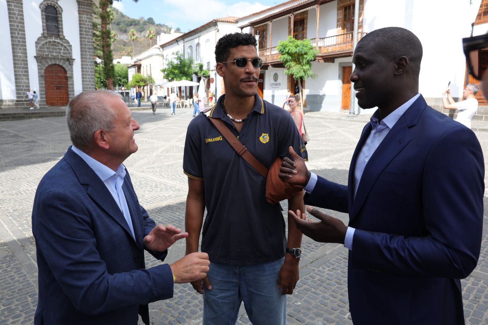Labeirye ya piensa en amarillo