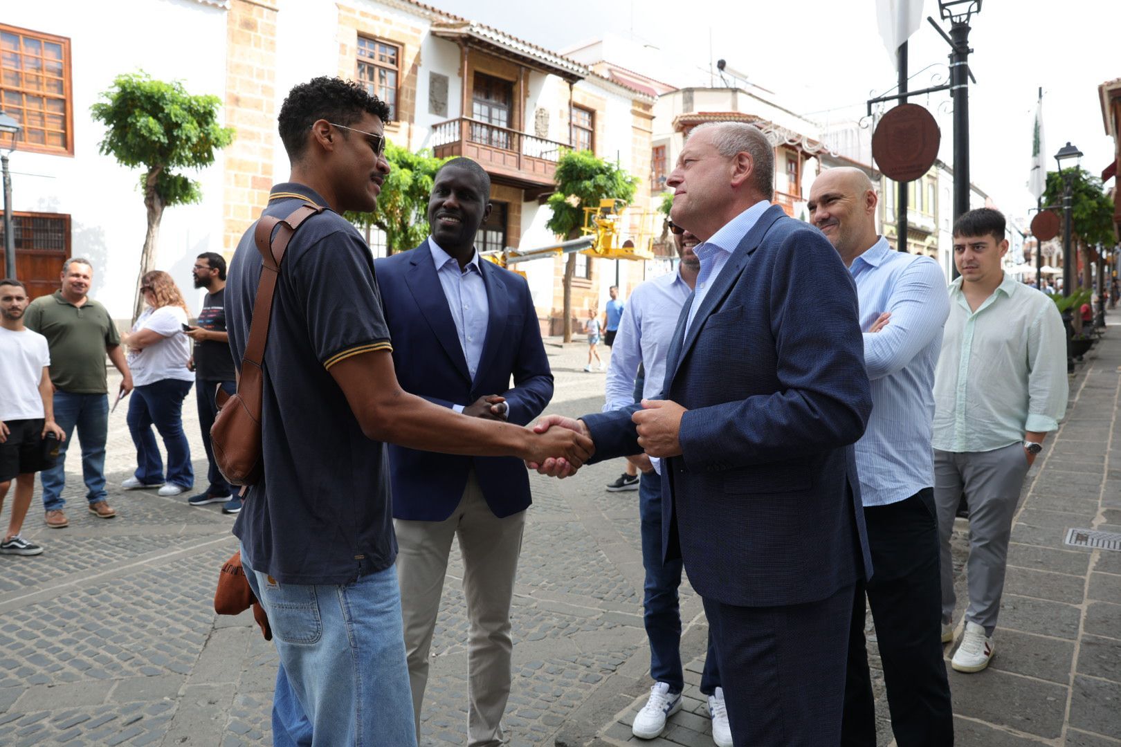 Labeirye ya piensa en amarillo