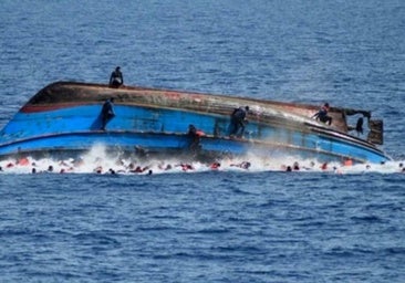 La mayor tragedia en la ruta canaria: 143 víctimas en un cayuco naufragado frente a Mauritania