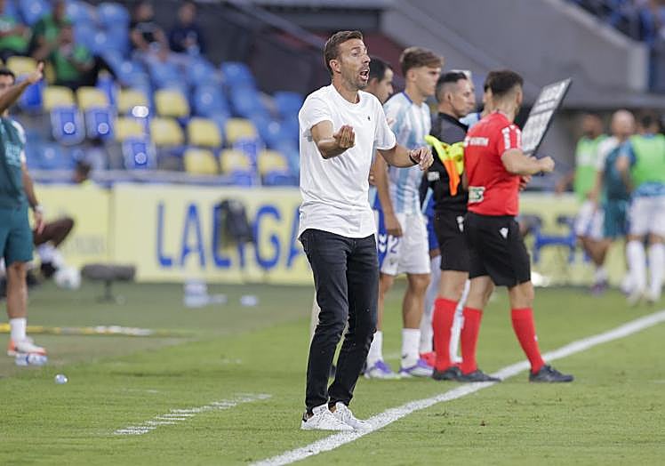 Luis García ta tiene definida su plantilla tras el cierre del mercado estival de fichajes.