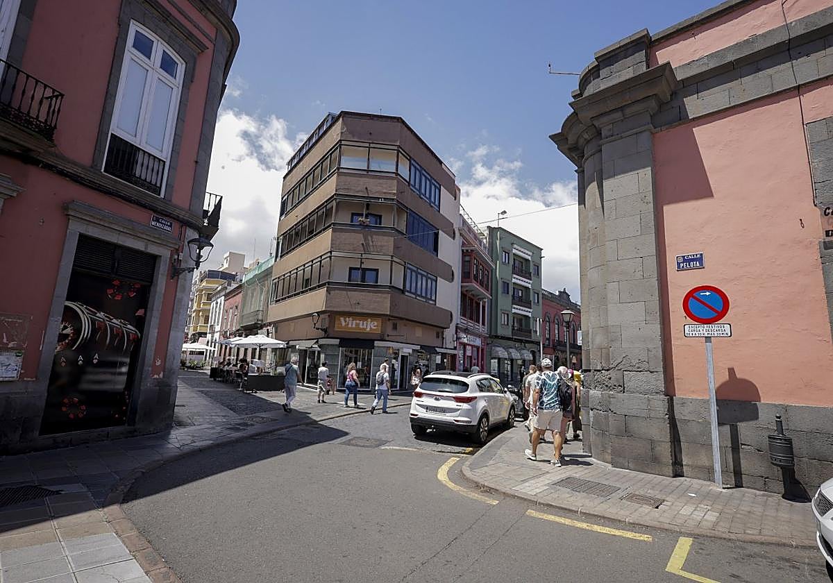 Confluencia de Mendizábal y Pelota, donde se quiere instalar cámaras.