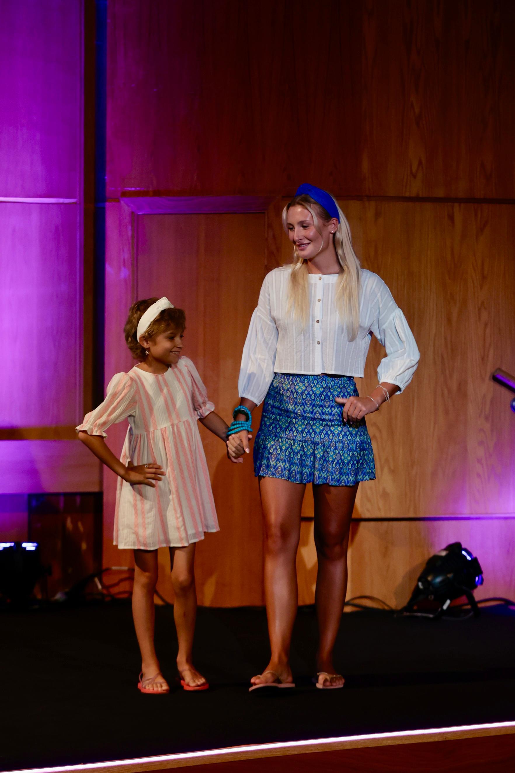 Desfile solidario &#039;Moda con Corazón&#039; en apoyo a pacientes con leucemia