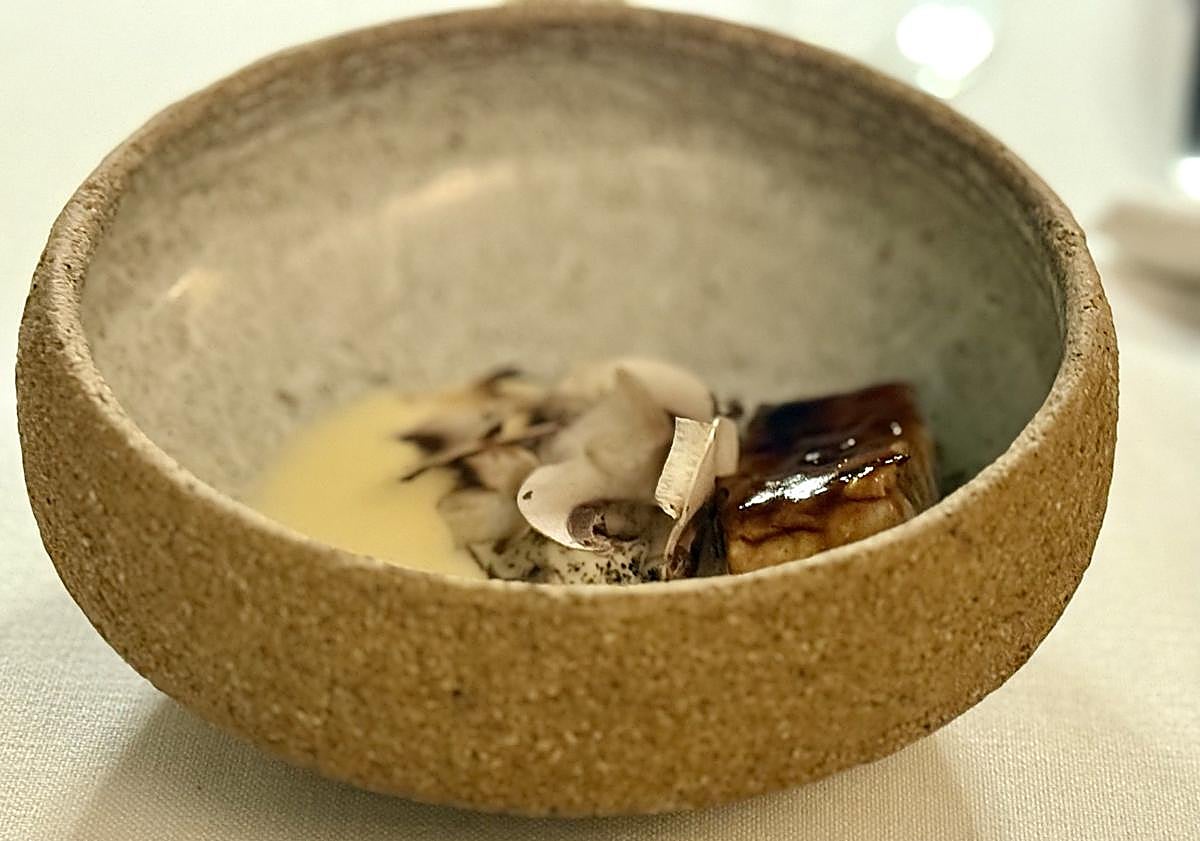 Imagen principal - Medregal, cochinillo y cordero