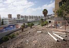 Panorámica del Chano Cruz y la nueva pista deportiva de la Vega de San José.