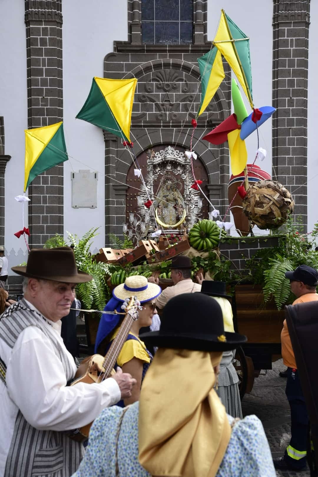 La romería de la Virgen del Pino, en imágenes