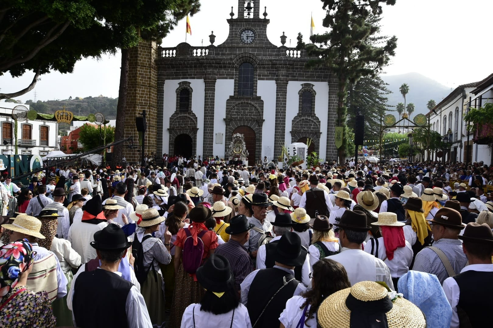 La romería de la Virgen del Pino, en imágenes