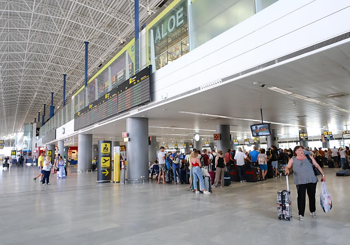 Renovación de pasarelas del aeropuerto; deberá estar al inicio de 2027