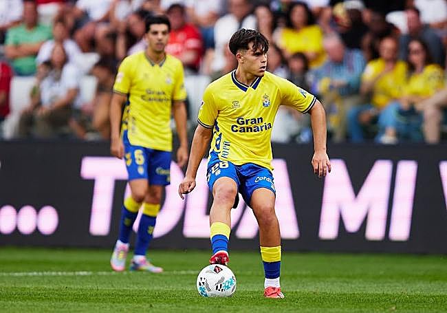 Iñaki, titular en Burgos, respondió con su rendimiento.