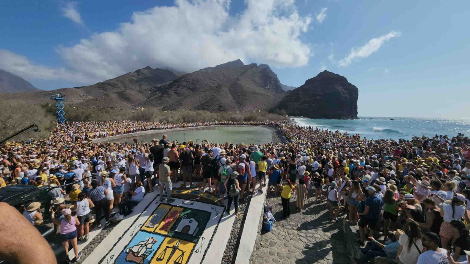 8.000 personas cumplen con El Charco