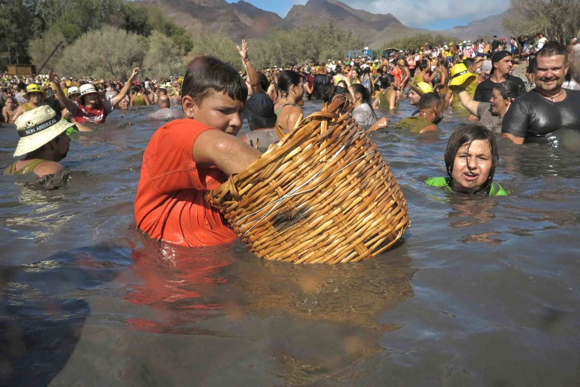 8.000 personas cumplen con El Charco
