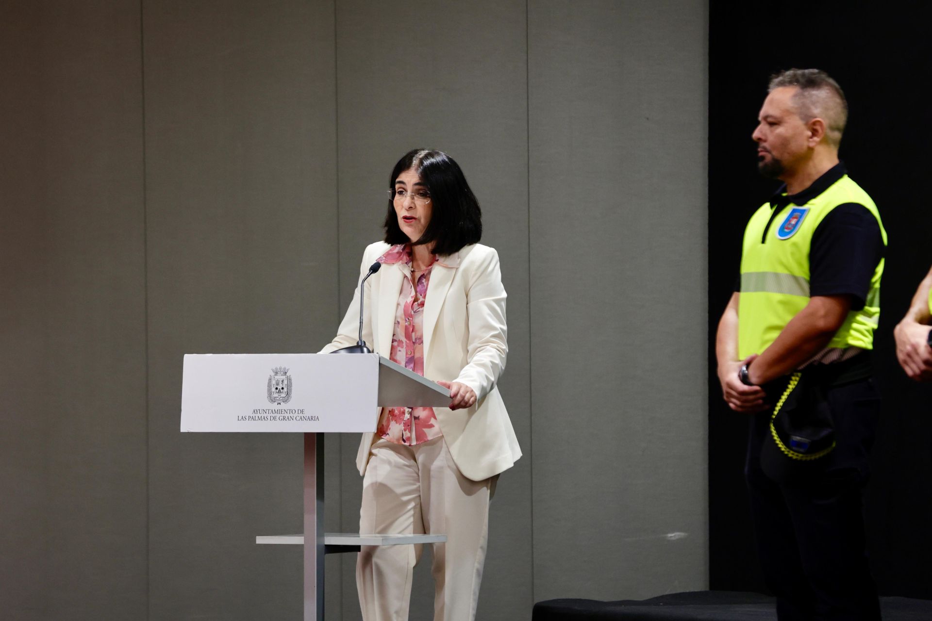 La alcaldesa presenta el acto de nombramiento de los 40 nuevos agentes de movilidad