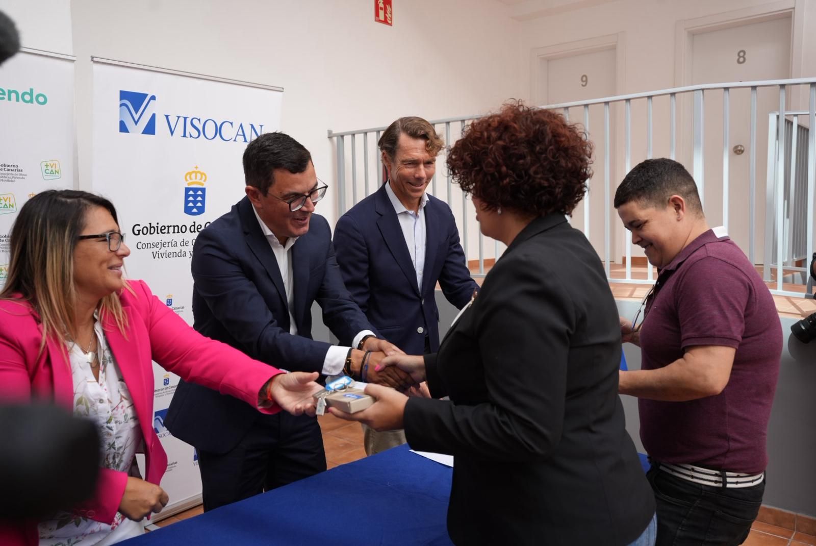El Gobierno de Canarias entrega un nuevo lote de viviendas en Ingenio