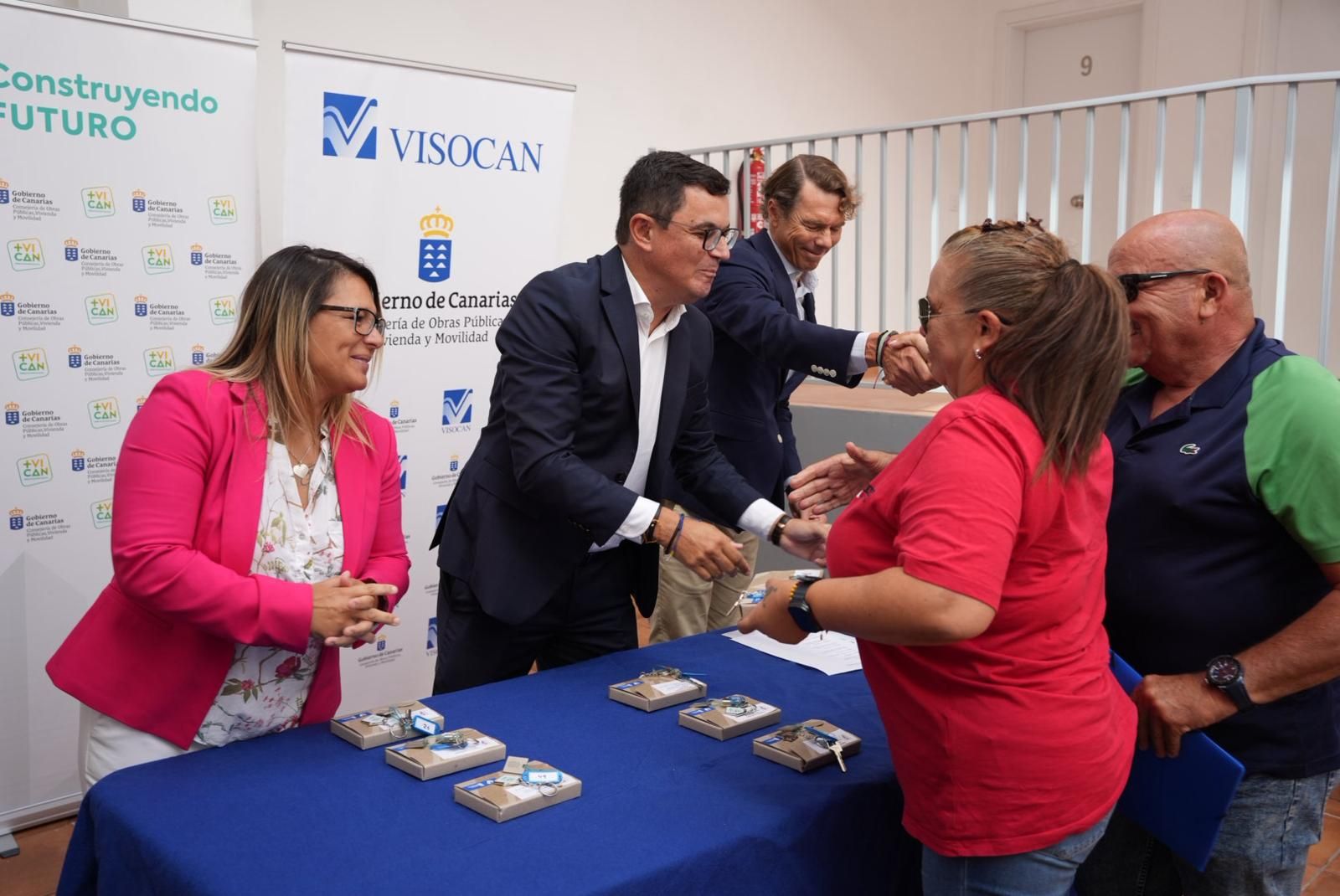 El Gobierno de Canarias entrega un nuevo lote de viviendas en Ingenio
