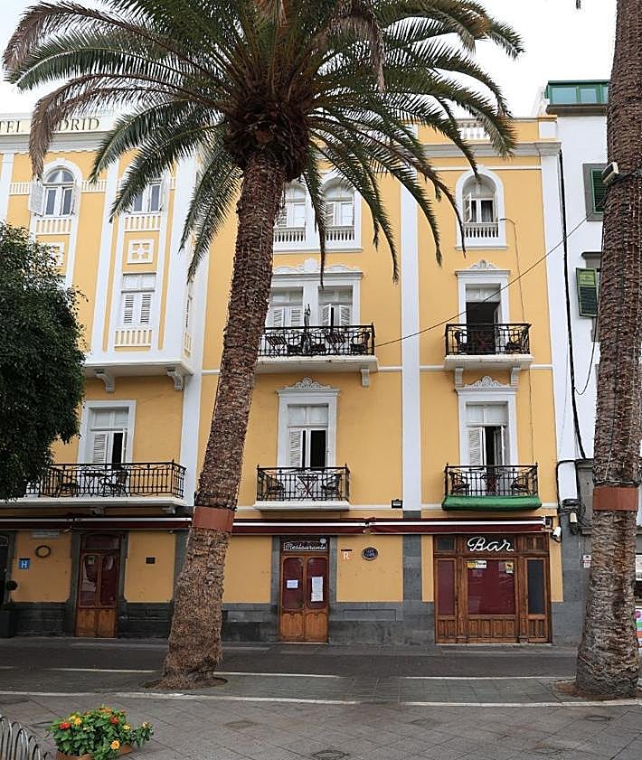 Imagen secundaria 2 - El Ayuntamiento de Las Palmas de Gran Canaria precinta el Café Madrid por no tener «habilitada» la actividad