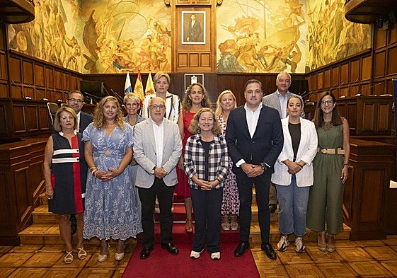 La Comisión de Discapacidad del Parlamento de Canarias celebró este jueves una jornada de trabajo en la isla.