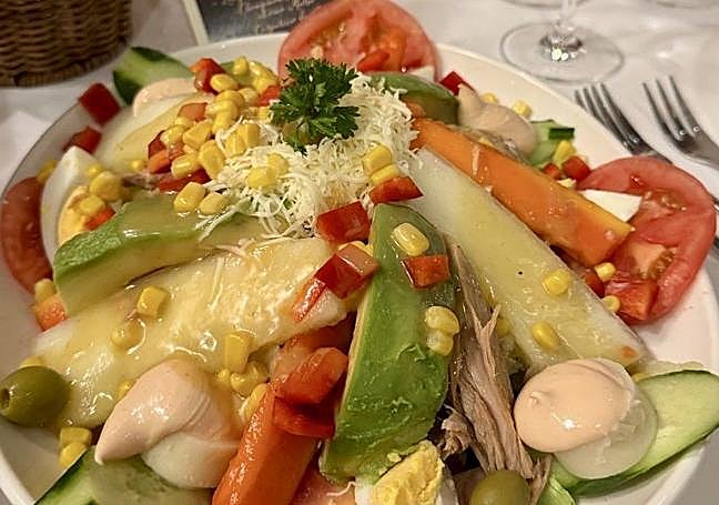 Ensalada de la casa en El Churrasco