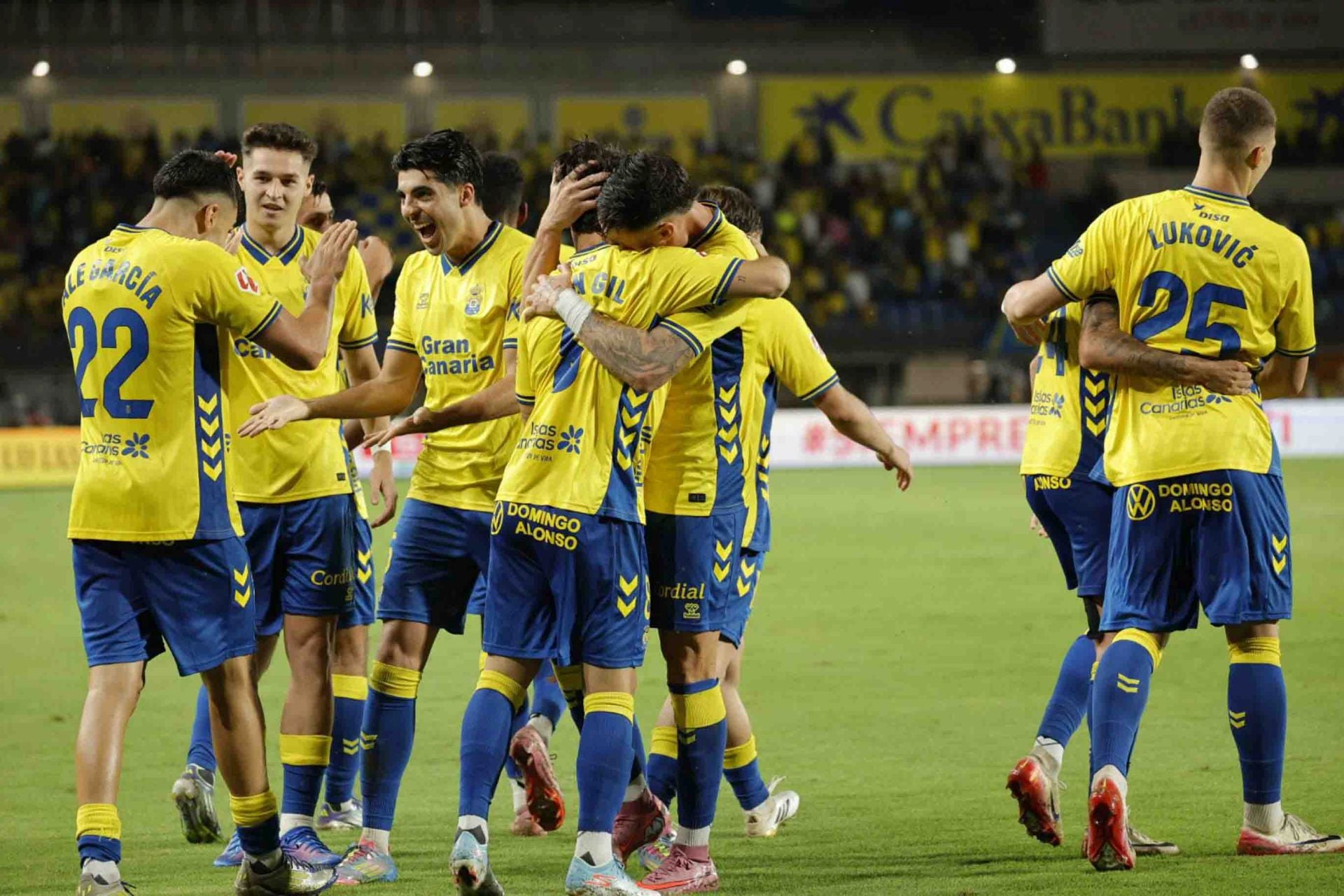 UD Las Palmas ante la Real Sociedad B, en imágenes