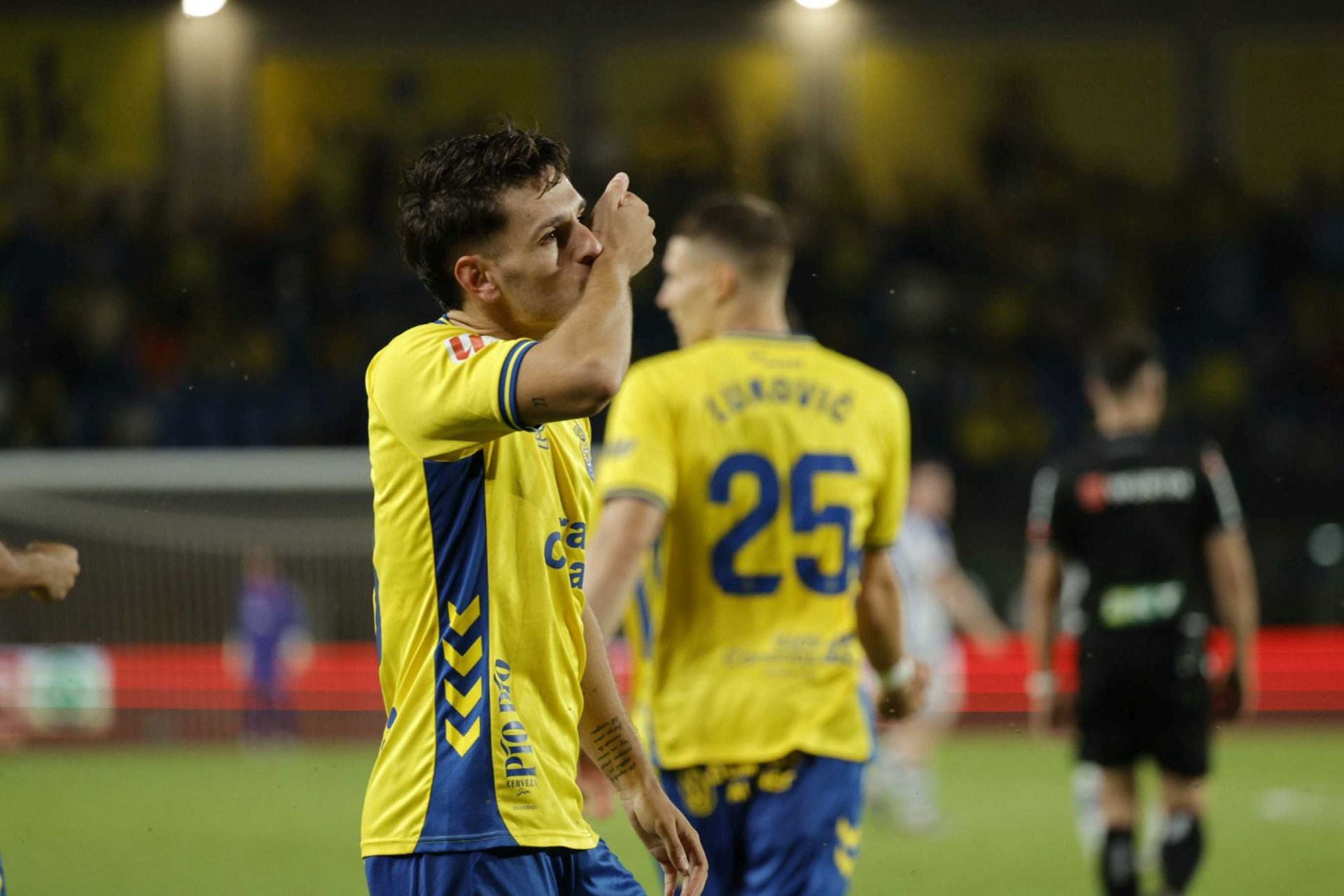 UD Las Palmas ante la Real Sociedad B, en imágenes