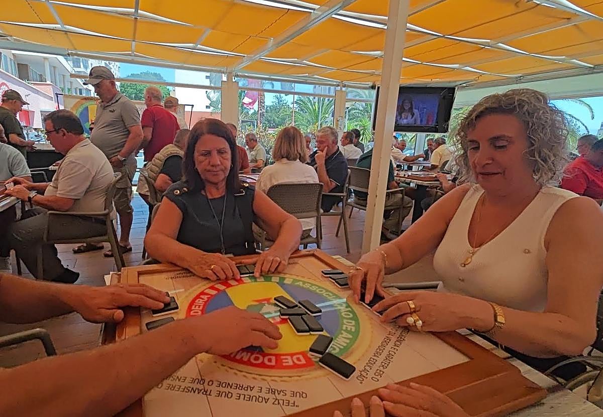 Imagen principal - «El gran sueño que albergamos sería lograr la creación de la liga autonómica»