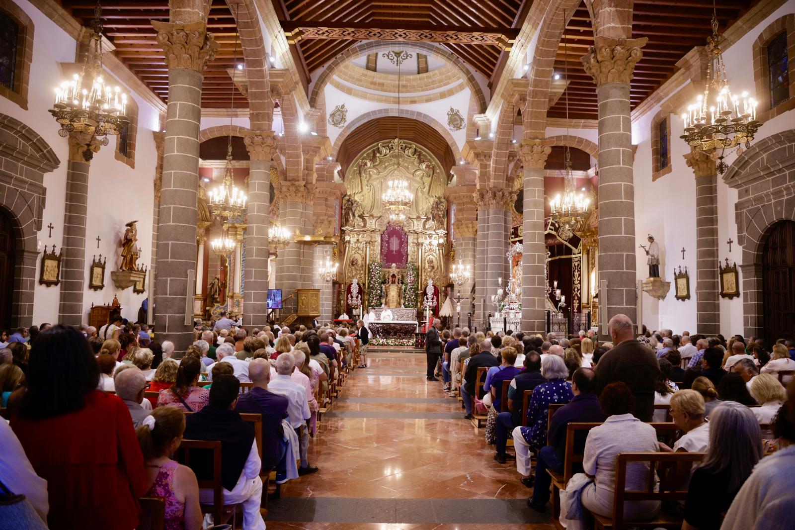 La procesión de Las Marías, en imágenes