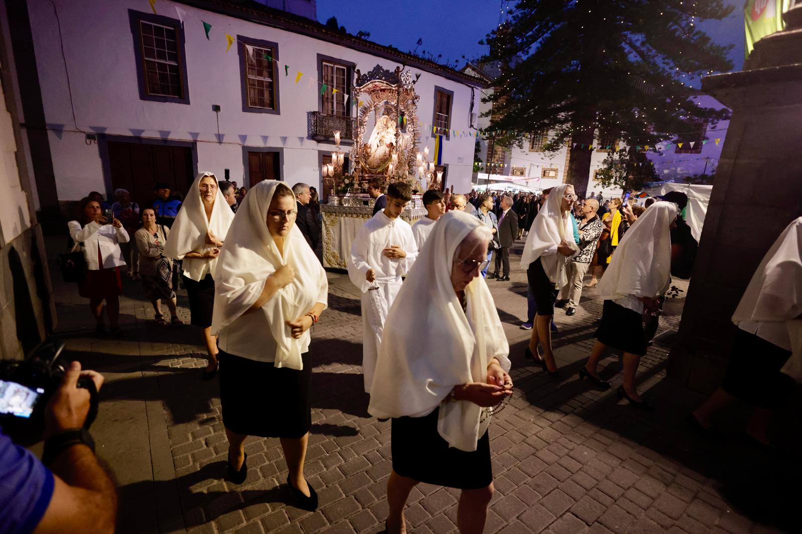 La procesión de Las Marías, en imágenes