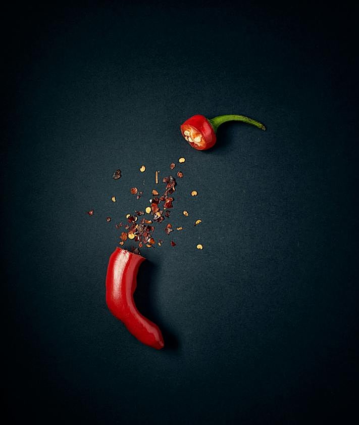 Imagen secundaria 2 - Cebolla, cilantro y guindilla