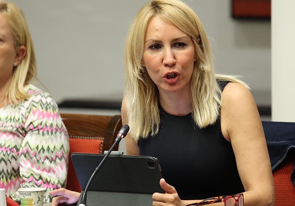Rebeca Paniagua, portavoz de Sanida del Grupo Popular en el Parlamento de Canarias.