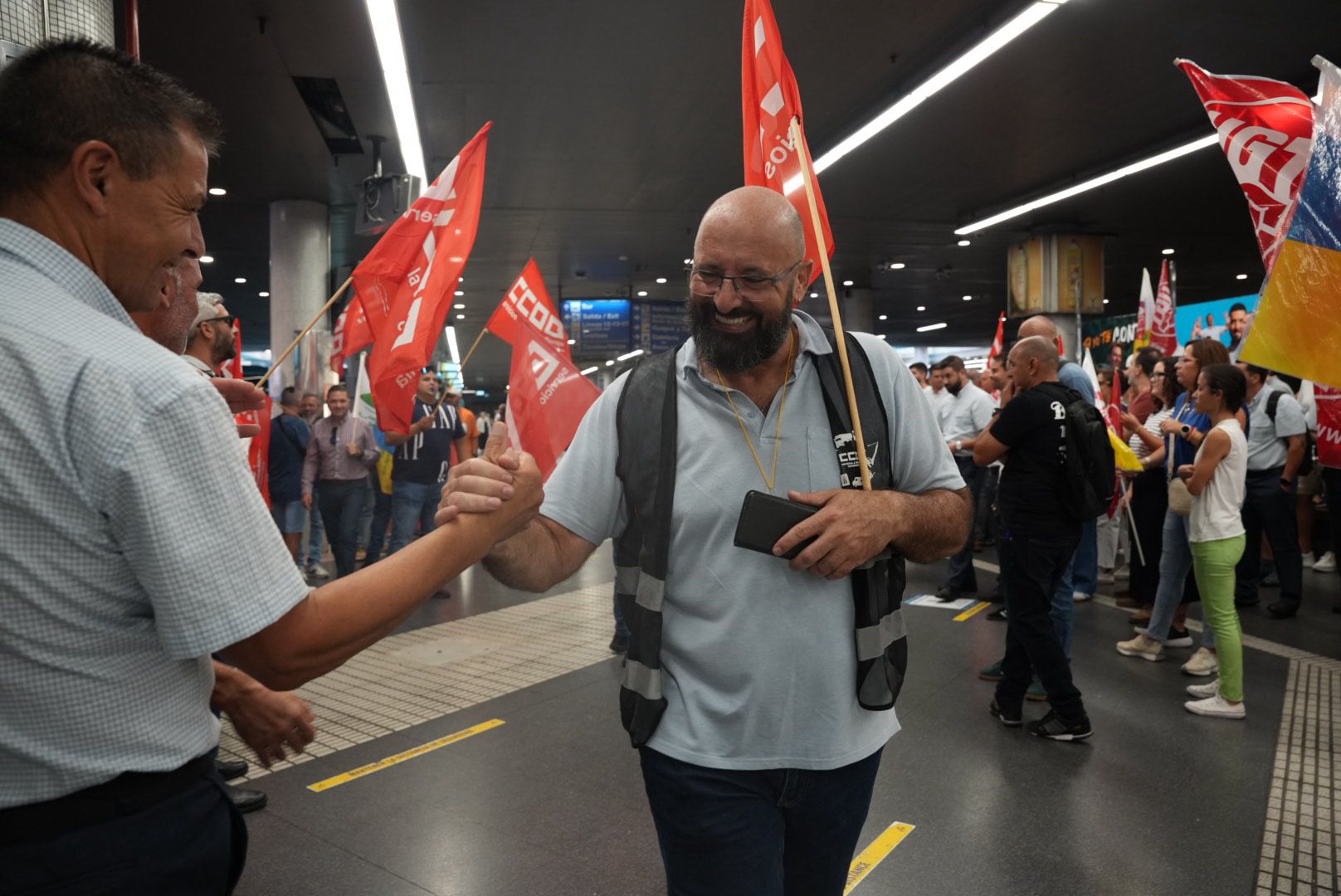 Huelga de transporte en Gran Canaria: las guaguas protestan para reclamar un convenio provincial