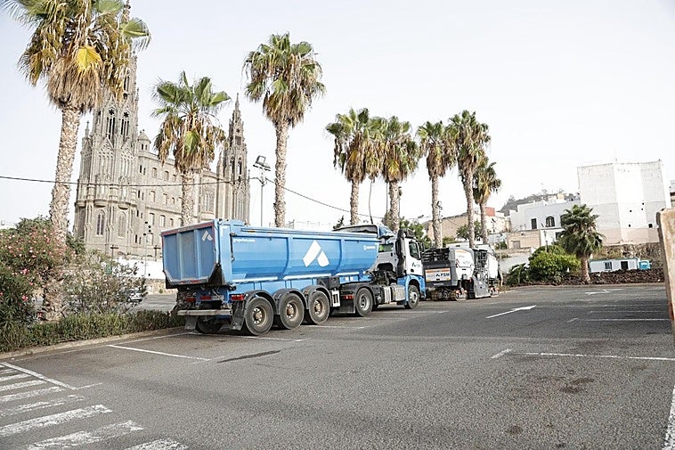 El grupo Félix Santiago S.L. comienza con las labores de acondicionamiento en el espacio multiusos de Arucas.