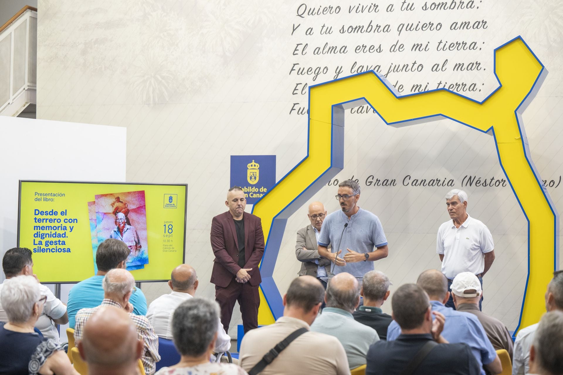 El Cabildo de Gran Canaria se vuelca con el libro &#039;Desde el terrero con memoria y dignidad&#039; sobre el legado del Pollo de La Barranquera I