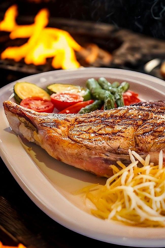 El Poncho Asador Steakhouse