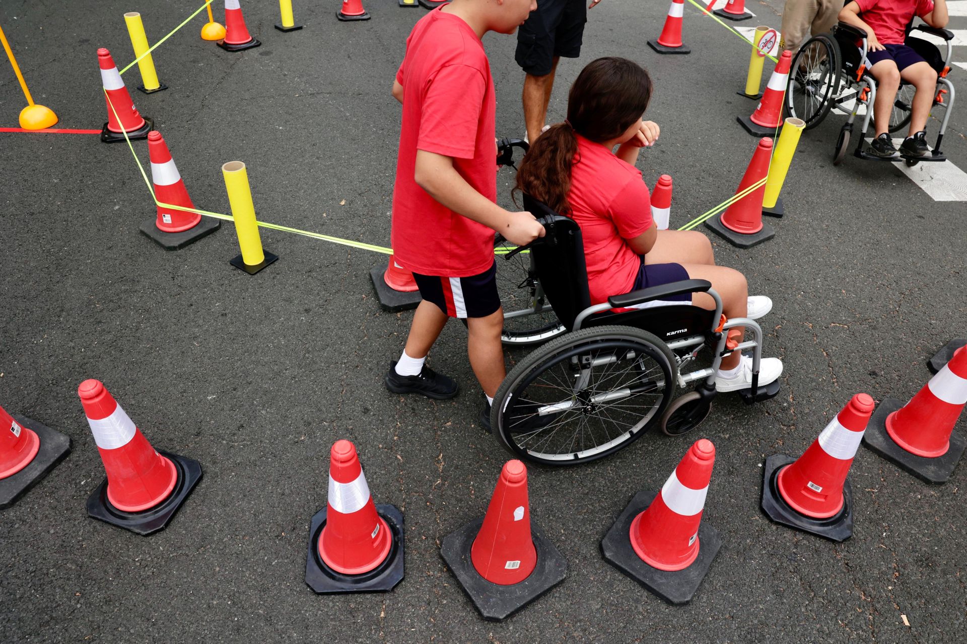 Nueva zona peatonal en el espacio urbano de Arenales